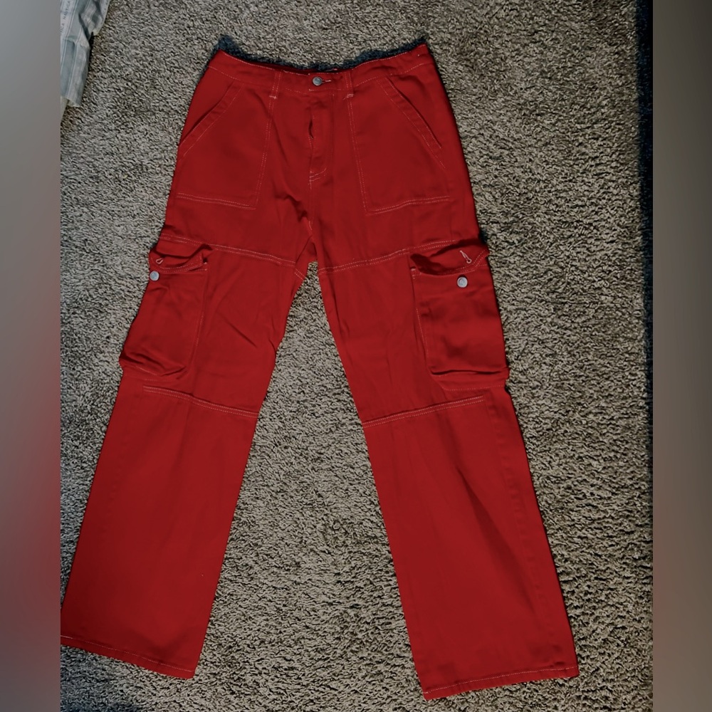 RED fashion nova cargos ❤️